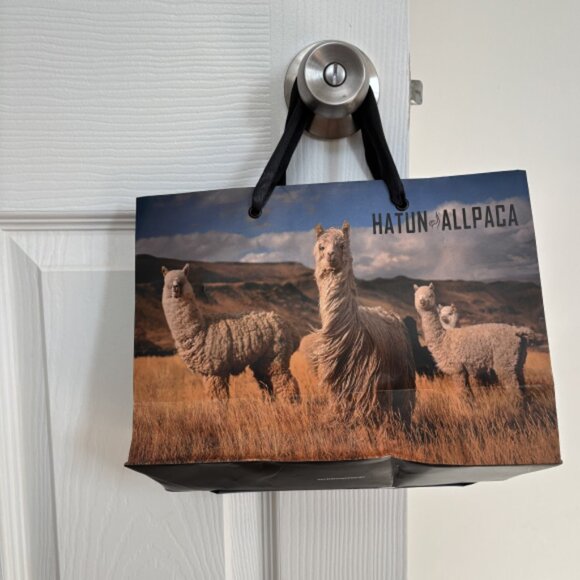 %100 Baby Alpaca Sweater - Picture 4 of 4